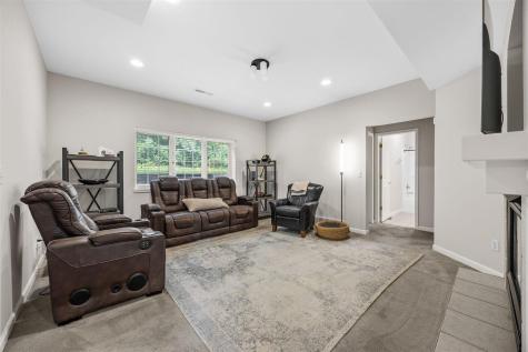 265 Holiday Road Coralville IA 52241
