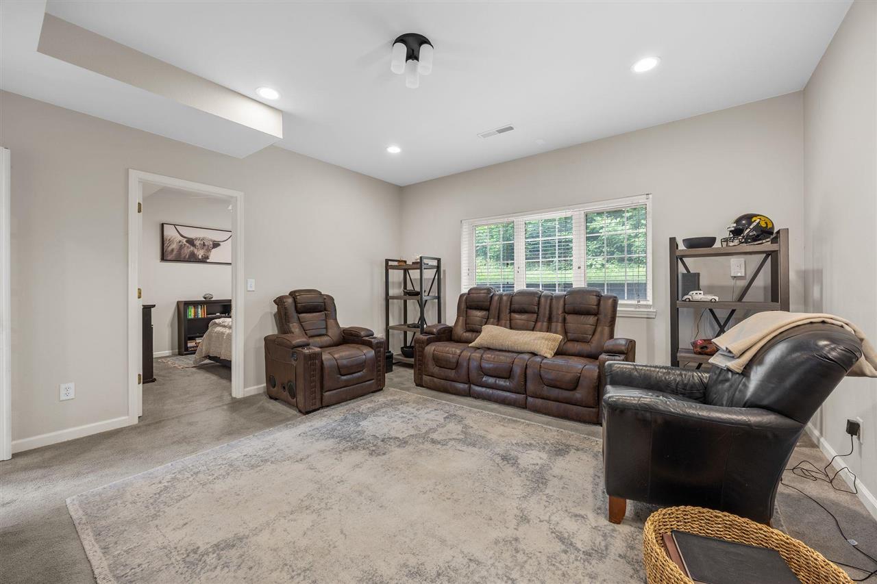265 Holiday Road Coralville IA 52241