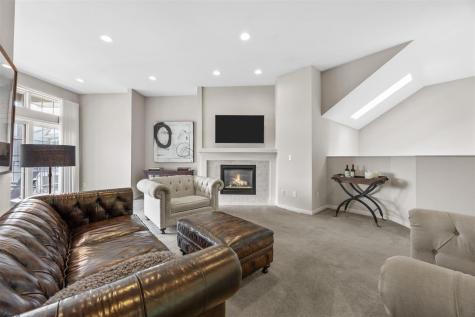 265 Holiday Road Coralville IA 52241