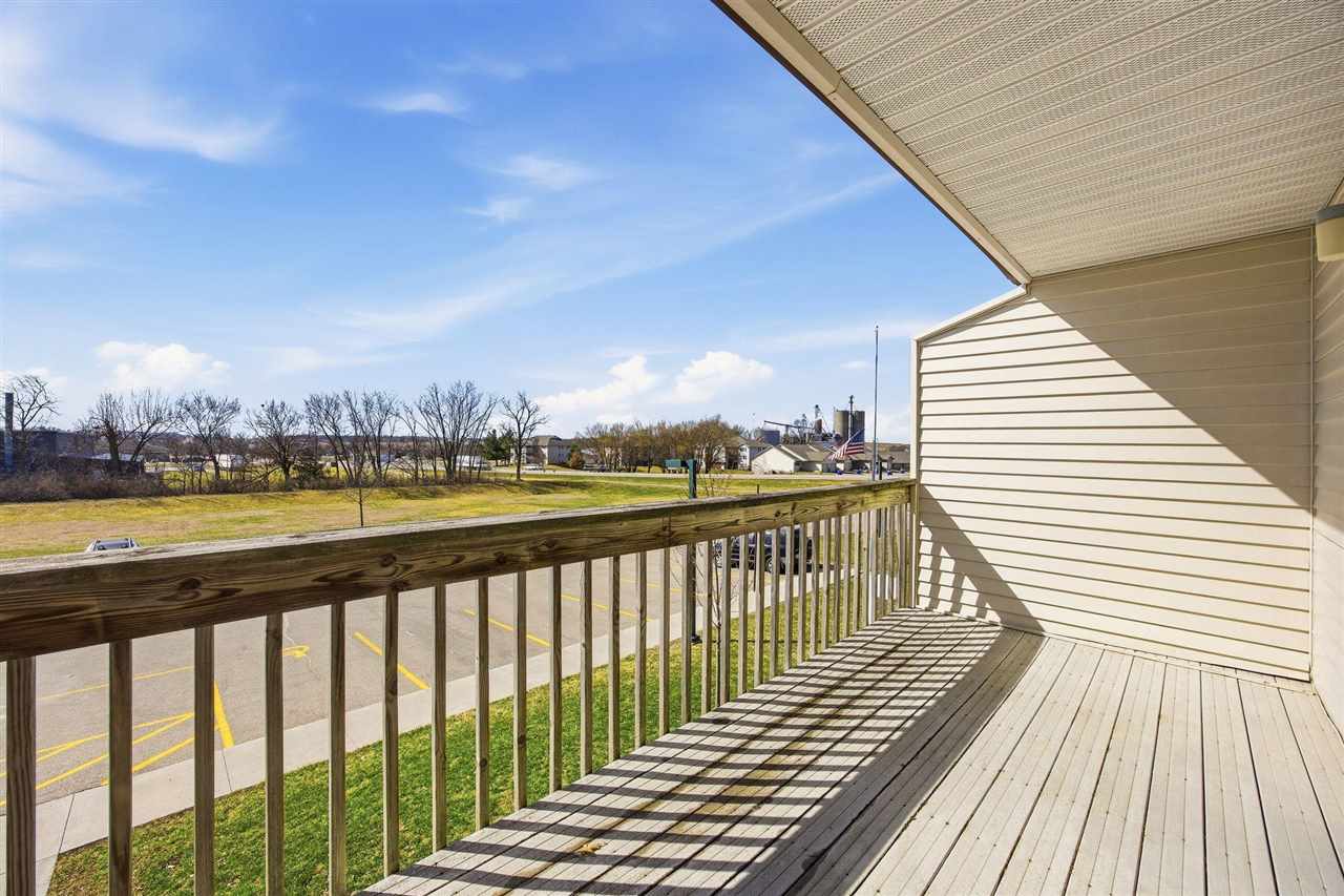 730 S Market Street Solon IA 52333