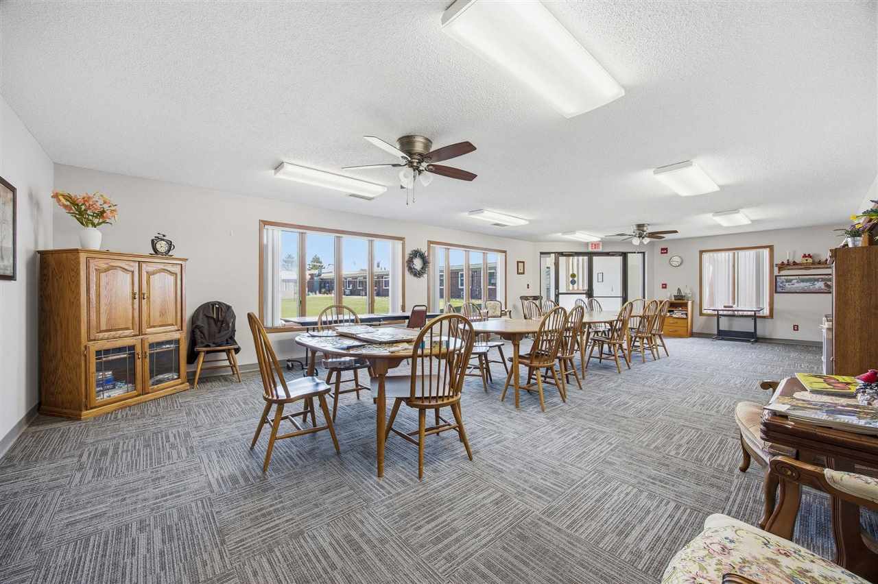 730 S Market Street Solon IA 52333
