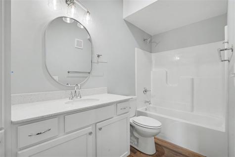 4428 Deer Creek Road Iowa City IA 52246
