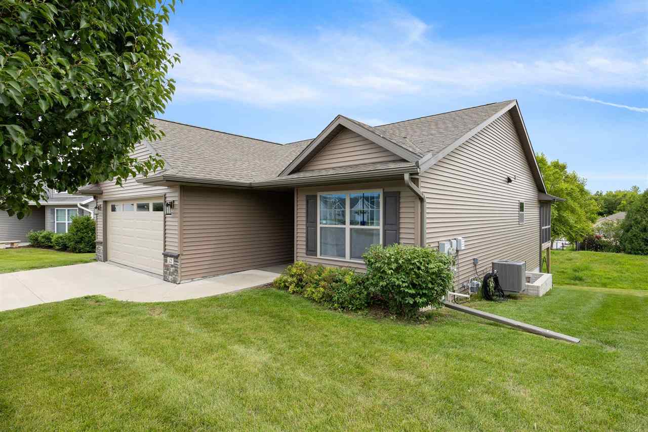 12 Pinnacle Lane Tiffin IA 52340