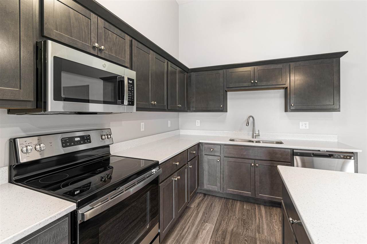 2877 Spring Rose Circle #308 Coralville IA 52241