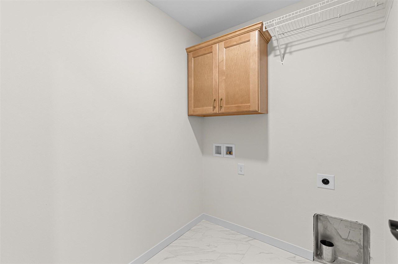 4464 Deer Creek Road Iowa City IA 52246