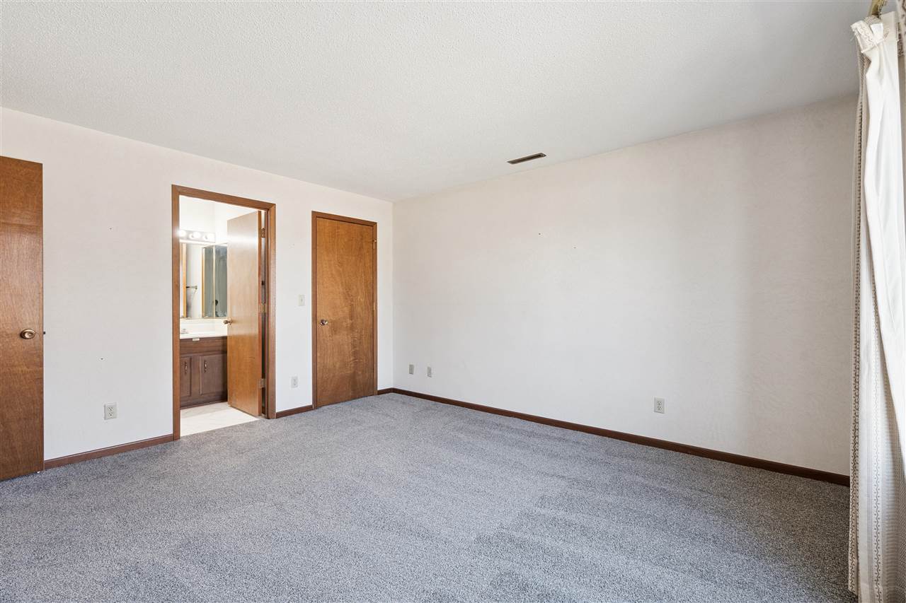 4526 Maureen Drive SE Cedar Rapids IA 52403