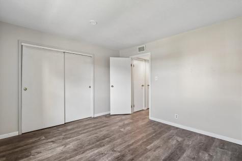 1402 21st Avenue Place Coralville IA 52241