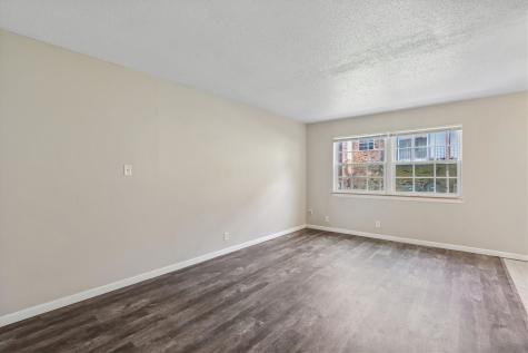 1402 21st Avenue Place Coralville IA 52241