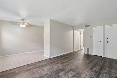 1402 21st Avenue Place Coralville IA 52241