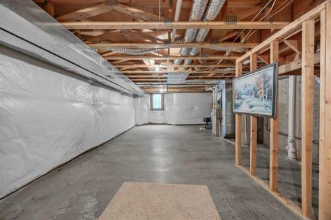 1063 Walker Circle Iowa City IA 52245