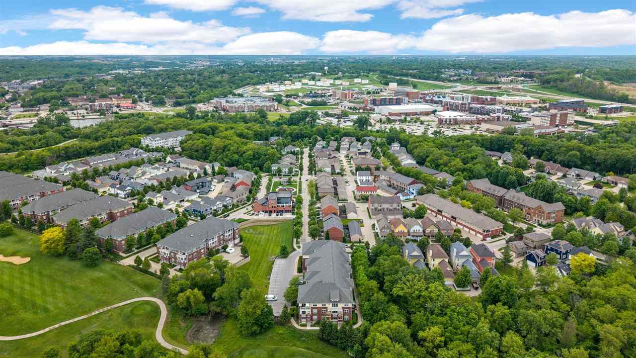 1063 Walker Circle Iowa City IA 52245