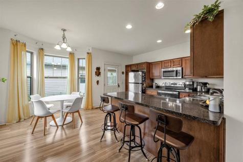 1063 Walker Circle Iowa City IA 52245