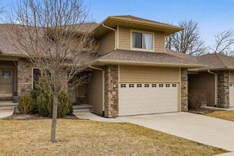 19 Holiday Ridge Lane Coralville IA 52241
