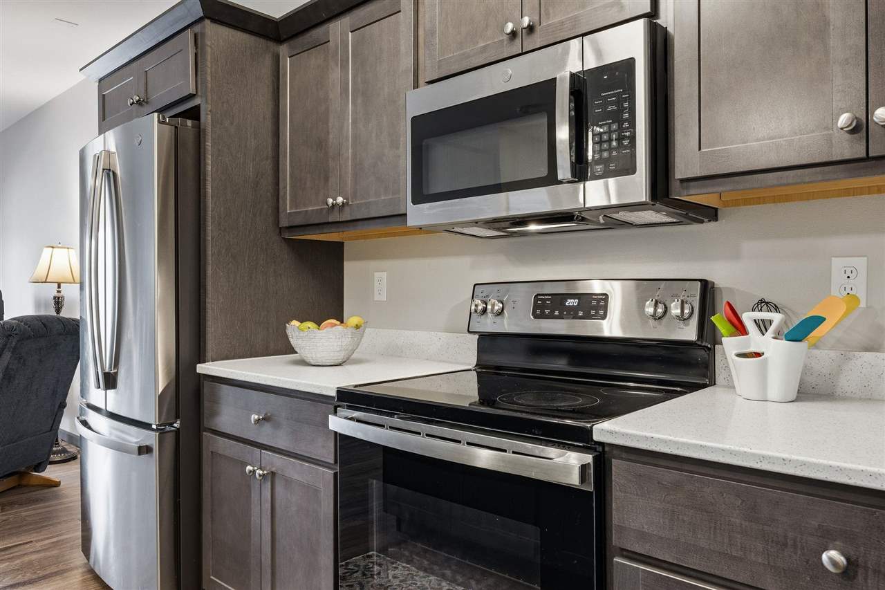2871 Spring Rose Circle Coralville IA 52241