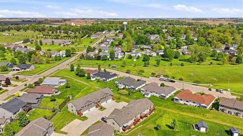 604 Riley Lane West Branch IA 52358
