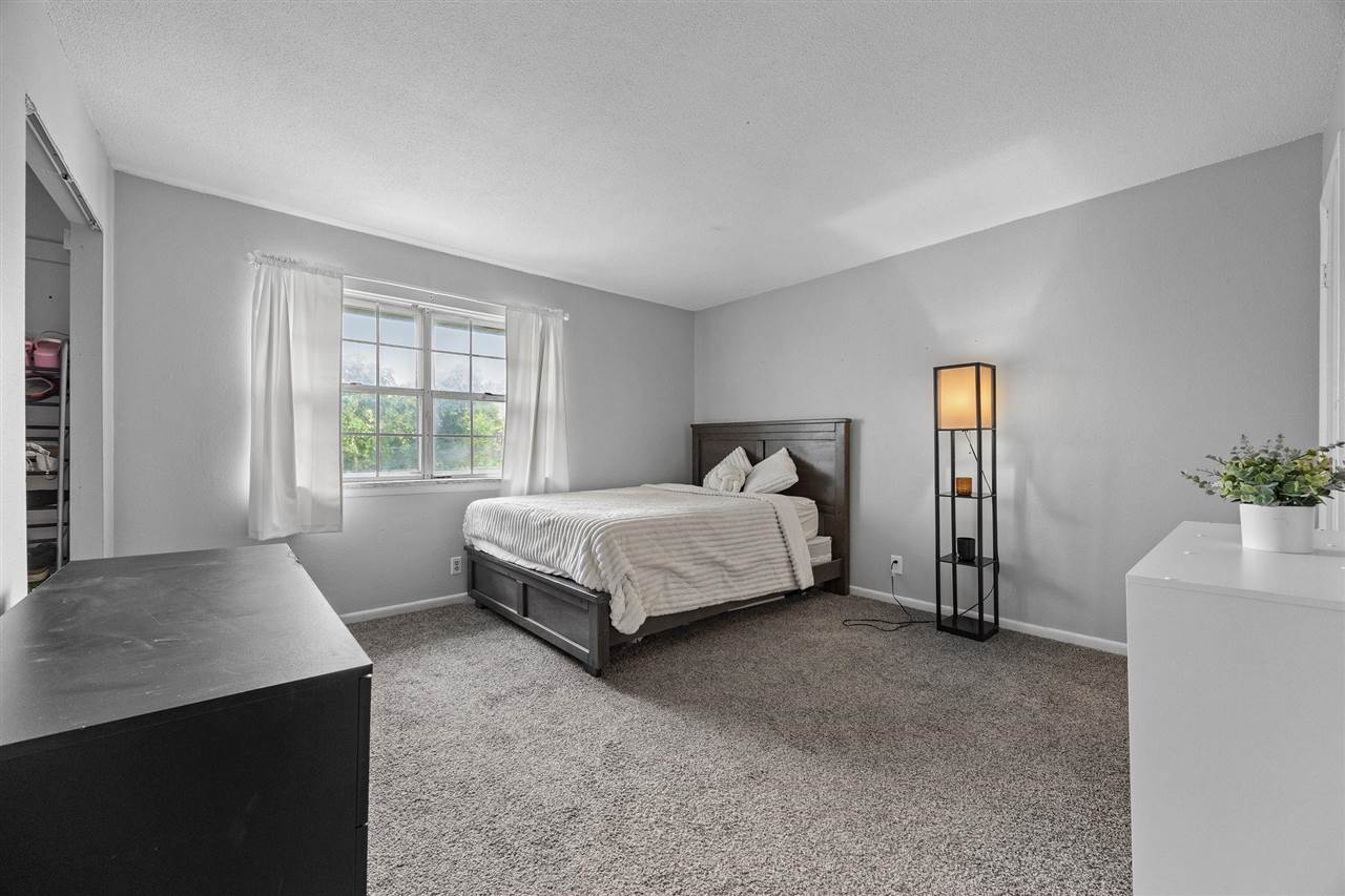 1202 21st Ave Place Coralville IA 52241