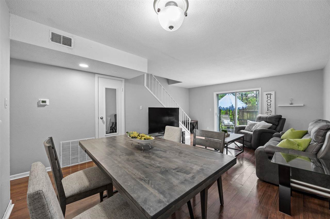 1202 21st Ave Place Coralville IA 52241