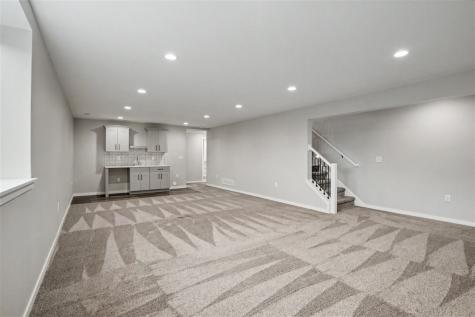 1083 Dubs Drive Iowa City IA 52246