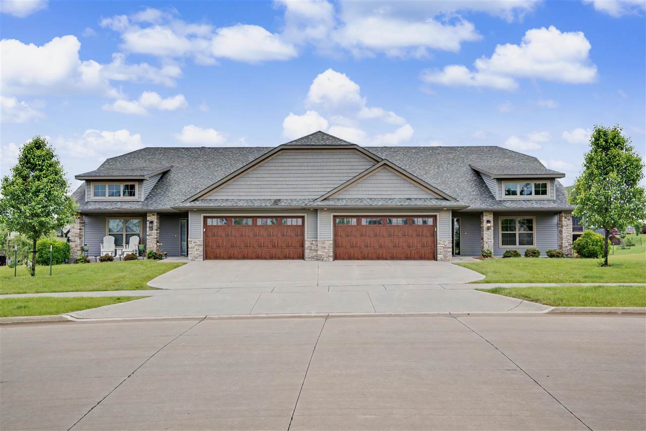 1083 Dubs Drive Iowa City IA 52246