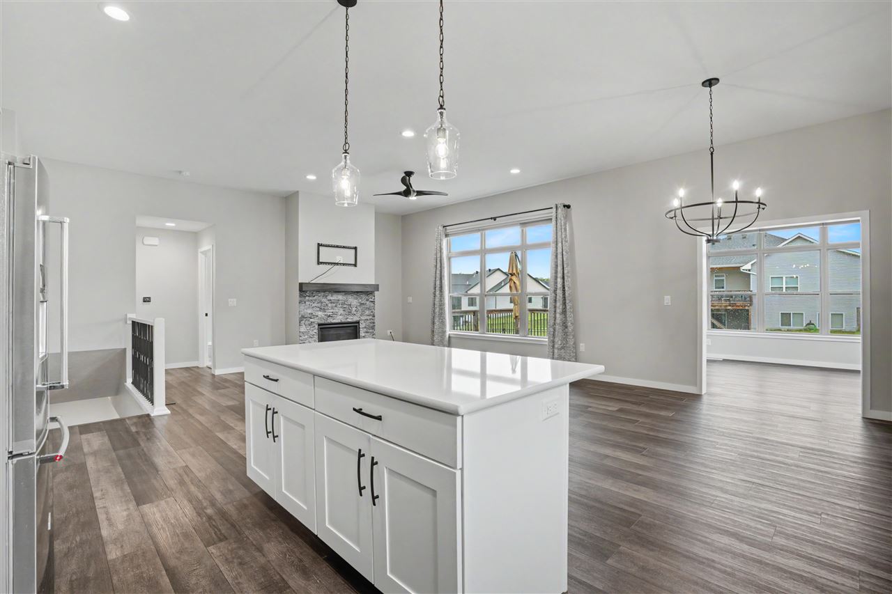1083 Dubs Drive Iowa City IA 52246