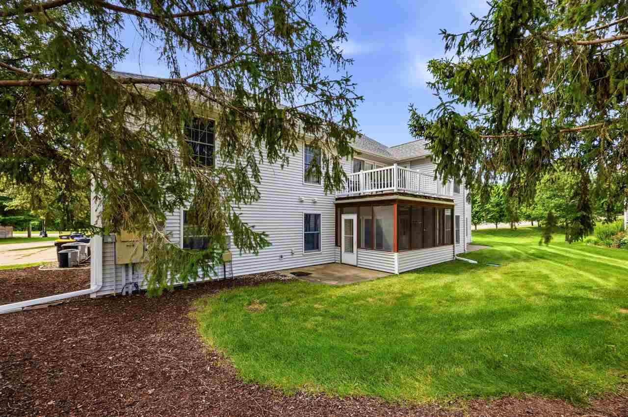 2301 Willowbrooke Lane Iowa City IA 52246