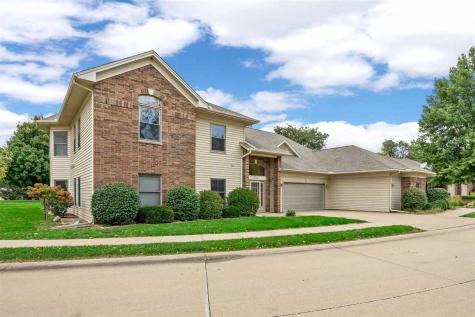 950 Applewood Court Coralville IA 52241