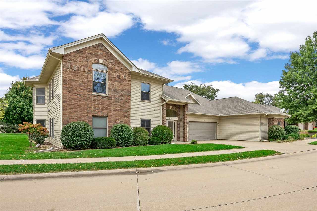 950 Applewood Court Coralville IA 52241