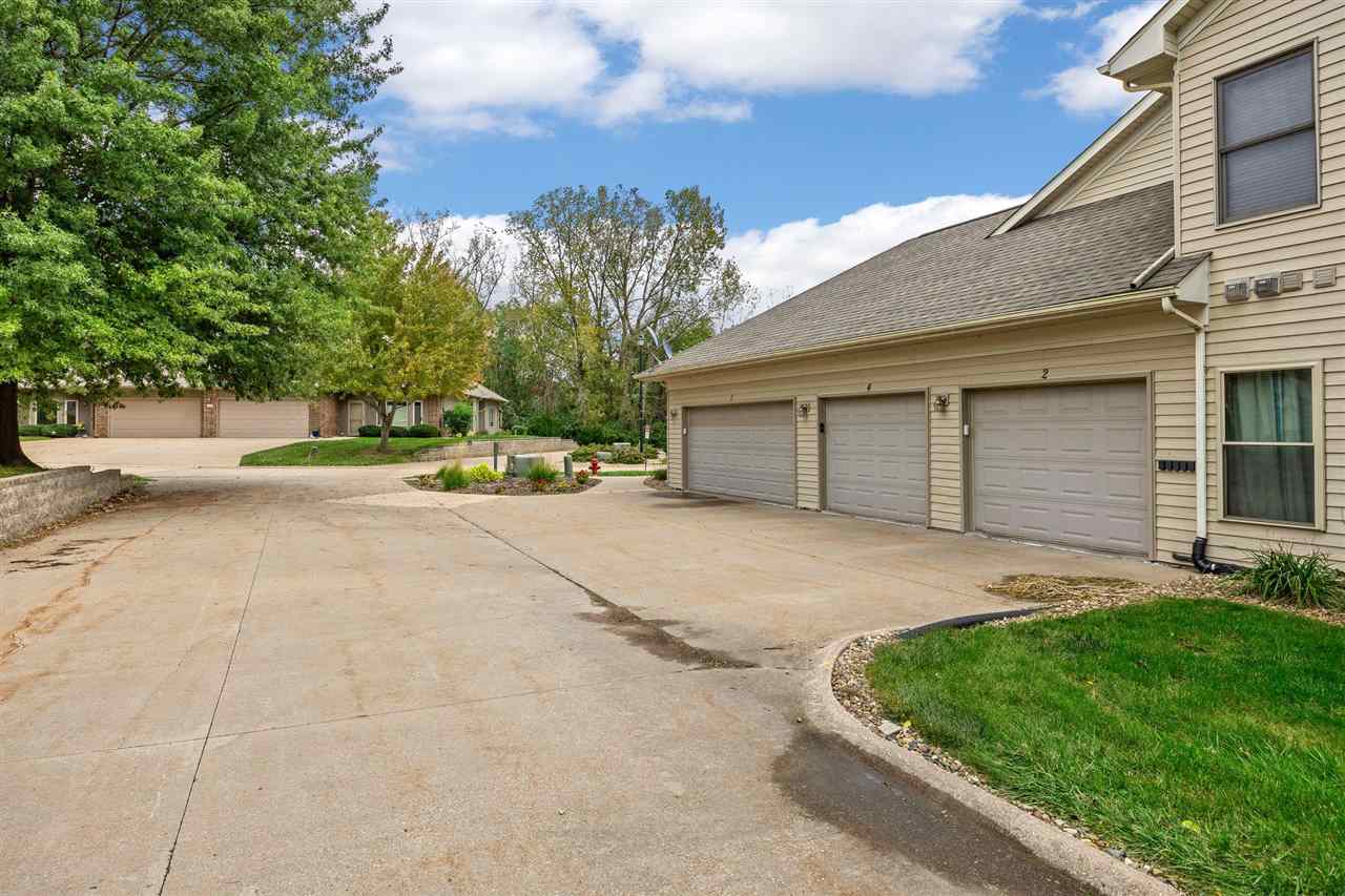 950 Applewood Court Coralville IA 52241