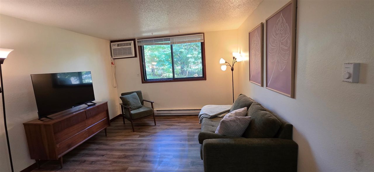 812 Benton Drive #14 Iowa City IA 52246
