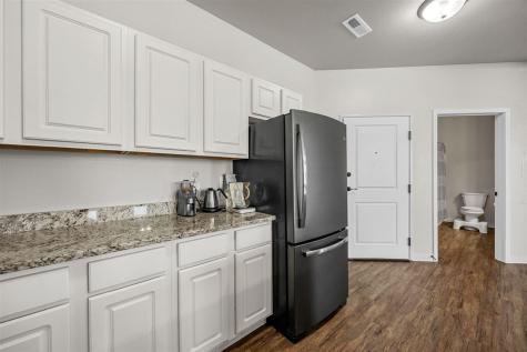 243 N Linn Street Iowa City IA 52245
