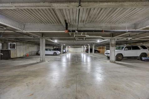 243 N Linn Street Iowa City IA 52245