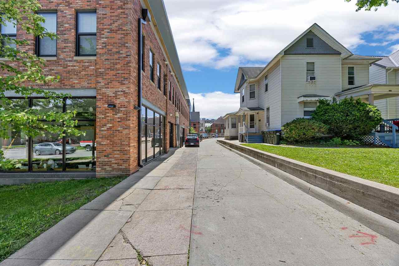 243 N Linn Street Iowa City IA 52245