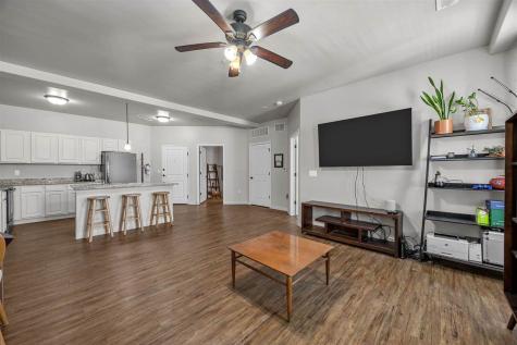 243 N Linn Street Iowa City IA 52245