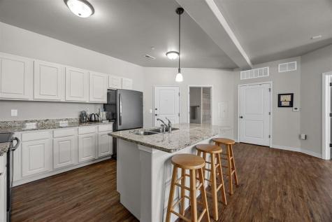 243 N Linn Street Iowa City IA 52245