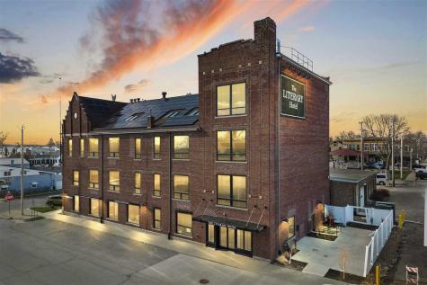 130 S Dubuque Street Solon IA 52333