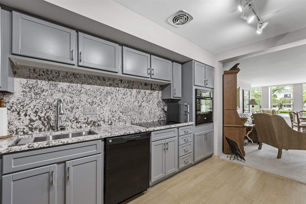 2222 1st Avenue NE Cedar Rapids IA 52402