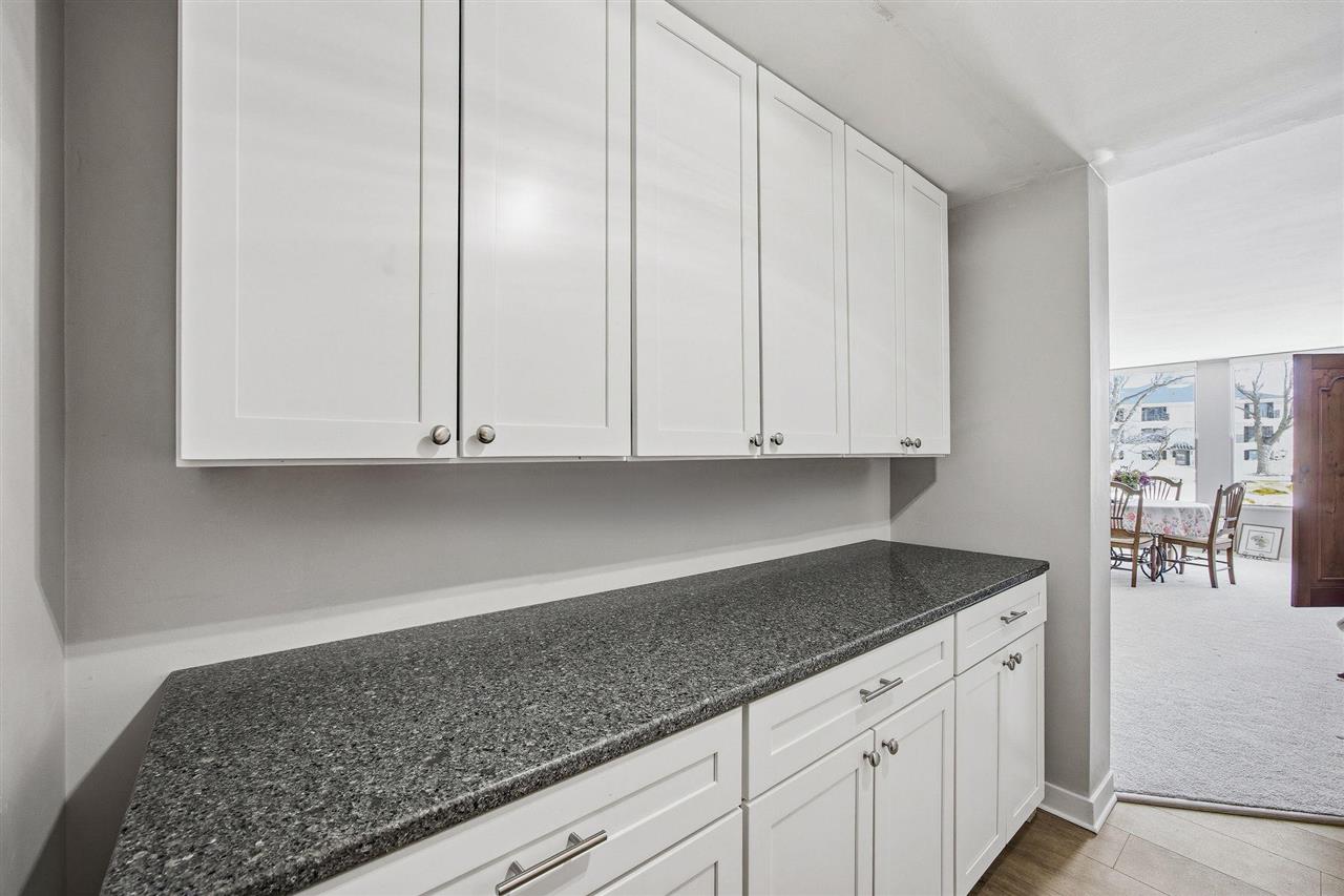 2222 1st Avenue NE Cedar Rapids IA 52402