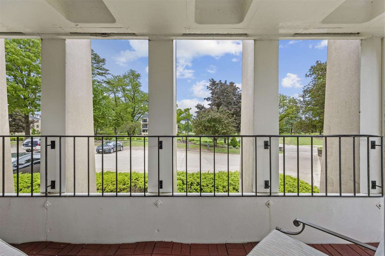 2222 1st Avenue NE Cedar Rapids IA 52402