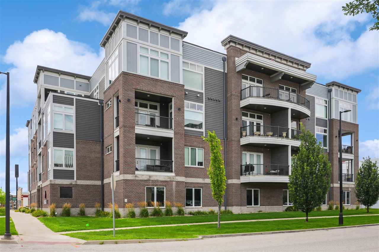 Cedar Rapids IA, 200 3RD Avenue SW, Unit 205