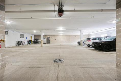 200 3rd Avenue SW Cedar Rapids IA 52404