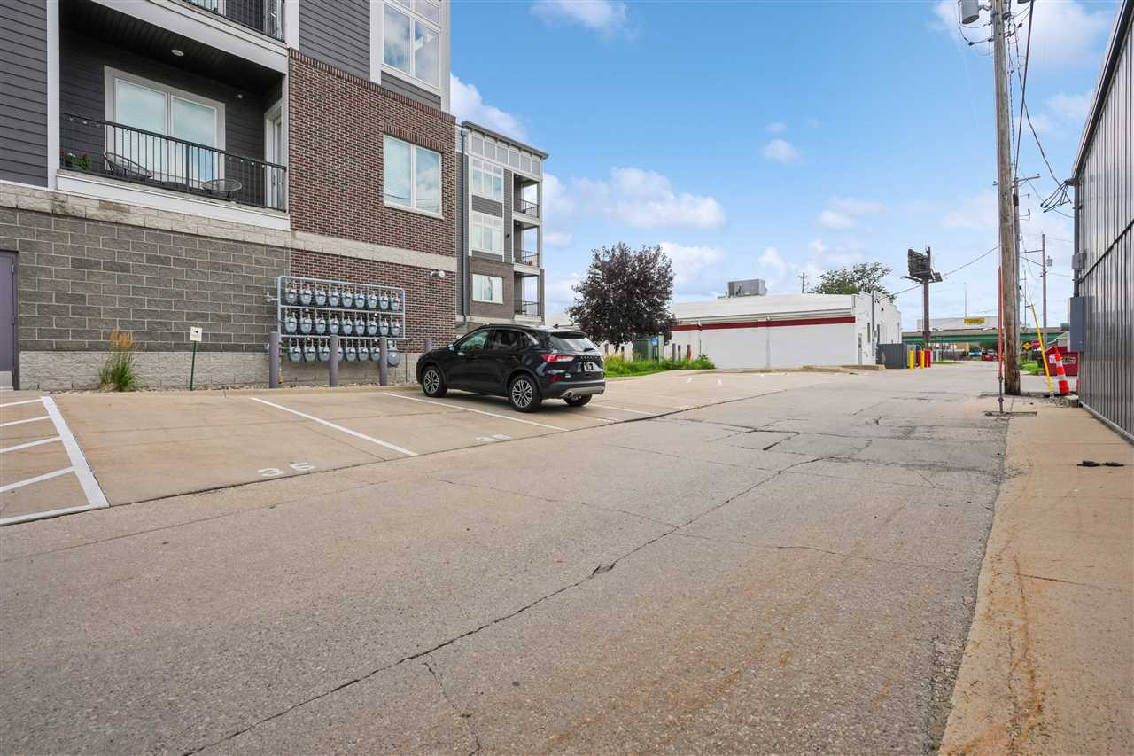 200 3rd Avenue SW Cedar Rapids IA 52404