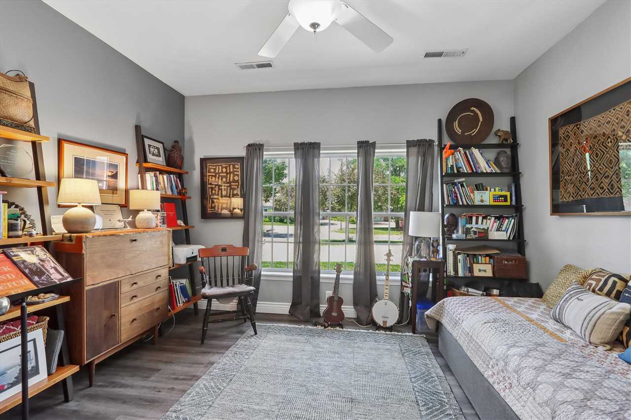 42 Pentire Circle Iowa City IA 52245