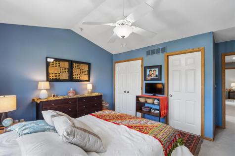 42 Pentire Circle Iowa City IA 52245