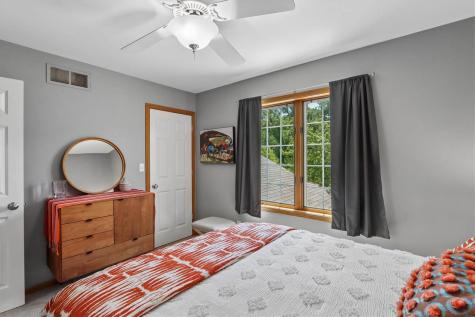42 Pentire Circle Iowa City IA 52245