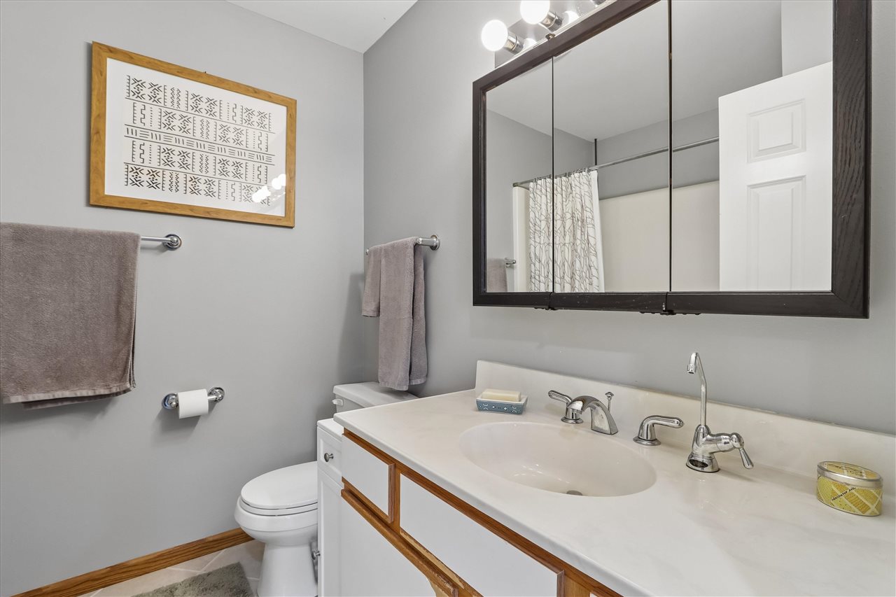 42 Pentire Circle Iowa City IA 52245