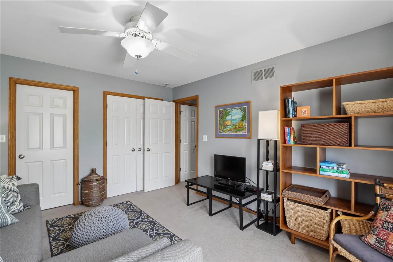 42 Pentire Circle Iowa City IA 52245