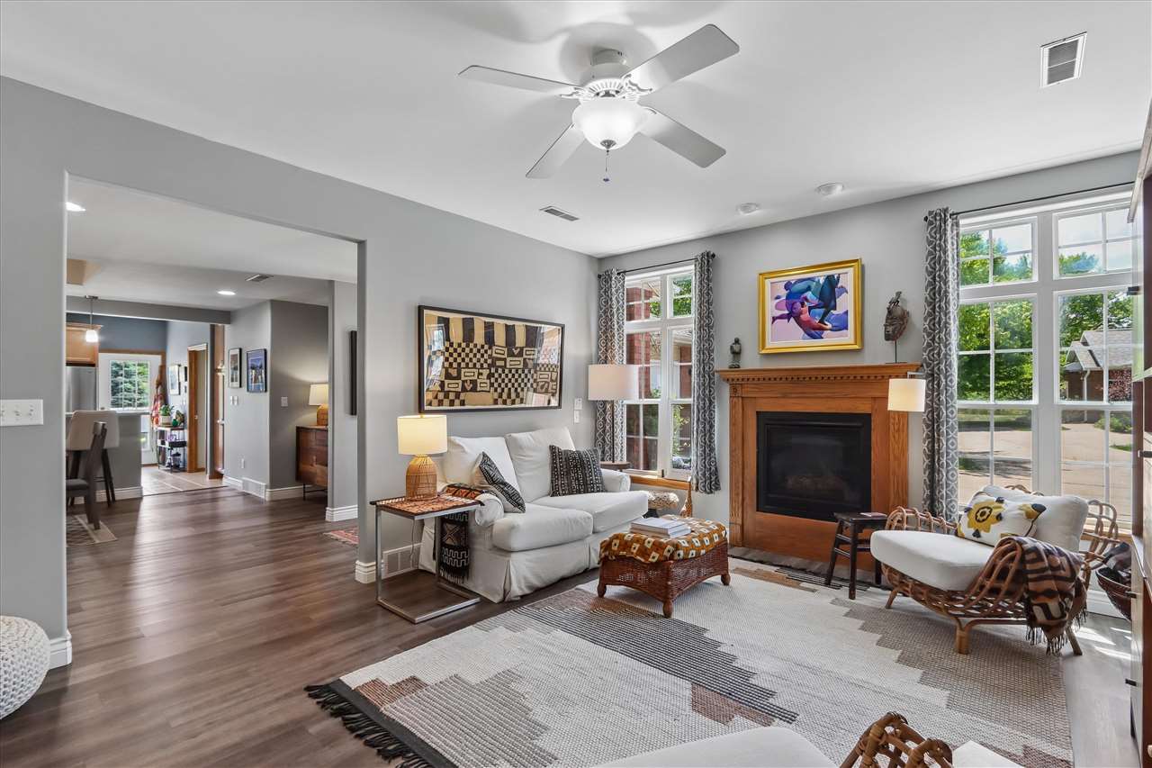 42 Pentire Circle Iowa City IA 52245