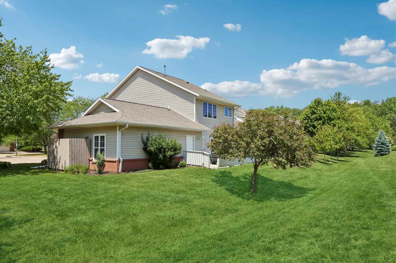 42 Pentire Circle Iowa City IA 52245