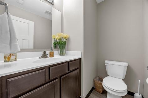 6 Holiday Ridge Lane Coralville IA 52241