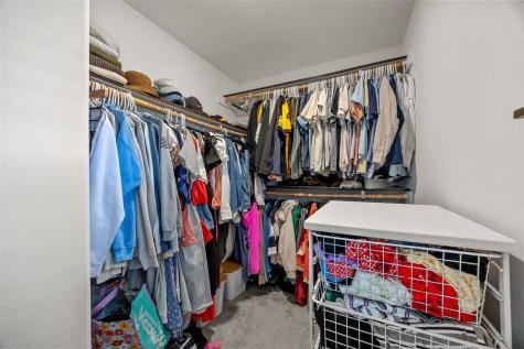 6 Holiday Ridge Lane Coralville IA 52241